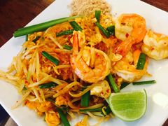 -Dang restaurant (patong phuket)
