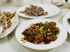 酱爆猪颈肉-醉贤居