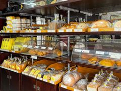 面包甜点陈列柜-安德鲁饼店(总店)