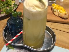 -麦甜创意轻食餐厅(西康路店)