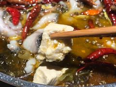 -山城外·非遗酸菜鱼(蜀都万达店)