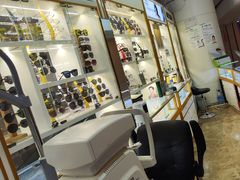 -宝岛眼镜·蔡司-依视路授权店(绿地缤纷城店)