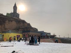 -采薇庄园四季滑雪场