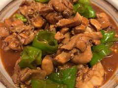 -泉畔人家·老济南经典鲁菜(大明湖店)