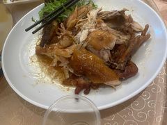 大鹏窑鸡-鹏城人家海鲜酒家·23年老字号(较场尾店)