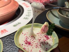 -菌自由丨野生菌火锅特色庭院餐厅(丽江古城店)