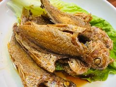 现炸秘制小黄鱼-谢记上海大排档(长寿路店)