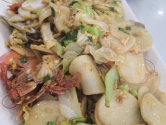 海鲜炒年糕-金海湾海鲜排档(朱家尖店)
