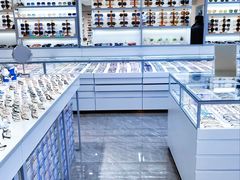 -潘多拉眼镜·蔡司依视路明月(潘家园店)