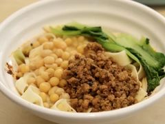 -同济大学本部学苑饮食广场
