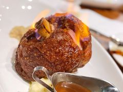 火焰猪蹄-1886德国汽车餐厅(外滩十六铺码头店)