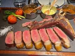 T骨牛排-弦月窗LUNETTE BY AMANDA(复兴路店)