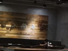-星巴克(上海虹桥南丰城办公楼店)