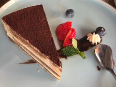 -Golden Lily河内巴黎法越料理餐厅(建国西路店)