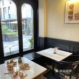 在黑石发现一家充满阳光的贝果店！