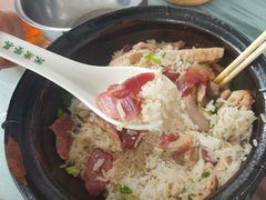 -容里煲仔饭(利丰北路店)