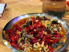 -喝丢一只鞋海鲜烧烤·海肠捞饭(东关街店)