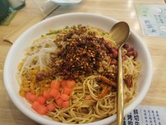 贵州肉臊拌面-贵凤凰贵州米粉(五道口店)