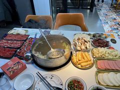 -刘少华贵州小黄牛·鲜牛肉火锅(总店)