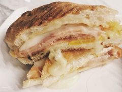 -Bracket Coffee(银河SOHO店)