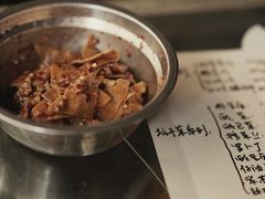 -清泉食杂店