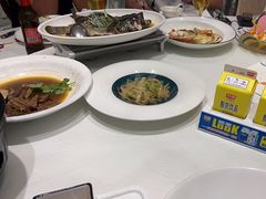 -沪华海鲜大酒楼(南汇店)