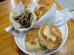 -京东一绝西海子西园烧饼夹肉