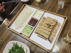 -祥云精致湘菜馆(东1时区店)