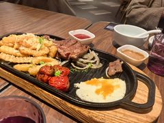 -港丽餐厅(正大店)