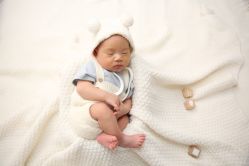 -皇家爱婴高端儿童摄影(苹果园店)