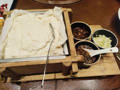 兴隆山泉水豆腐宴-唐山宴百姓府邸院落中餐