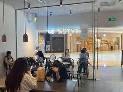 大堂-喜茶(上海兴业太古汇店)