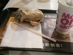 -麦当劳(静安寺店)