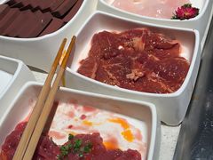 -海底捞火锅鲜切牛肉主题店(长寿路店)