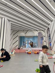 -奈尔宝·儿童乐园·亲子餐厅(华采天地店)