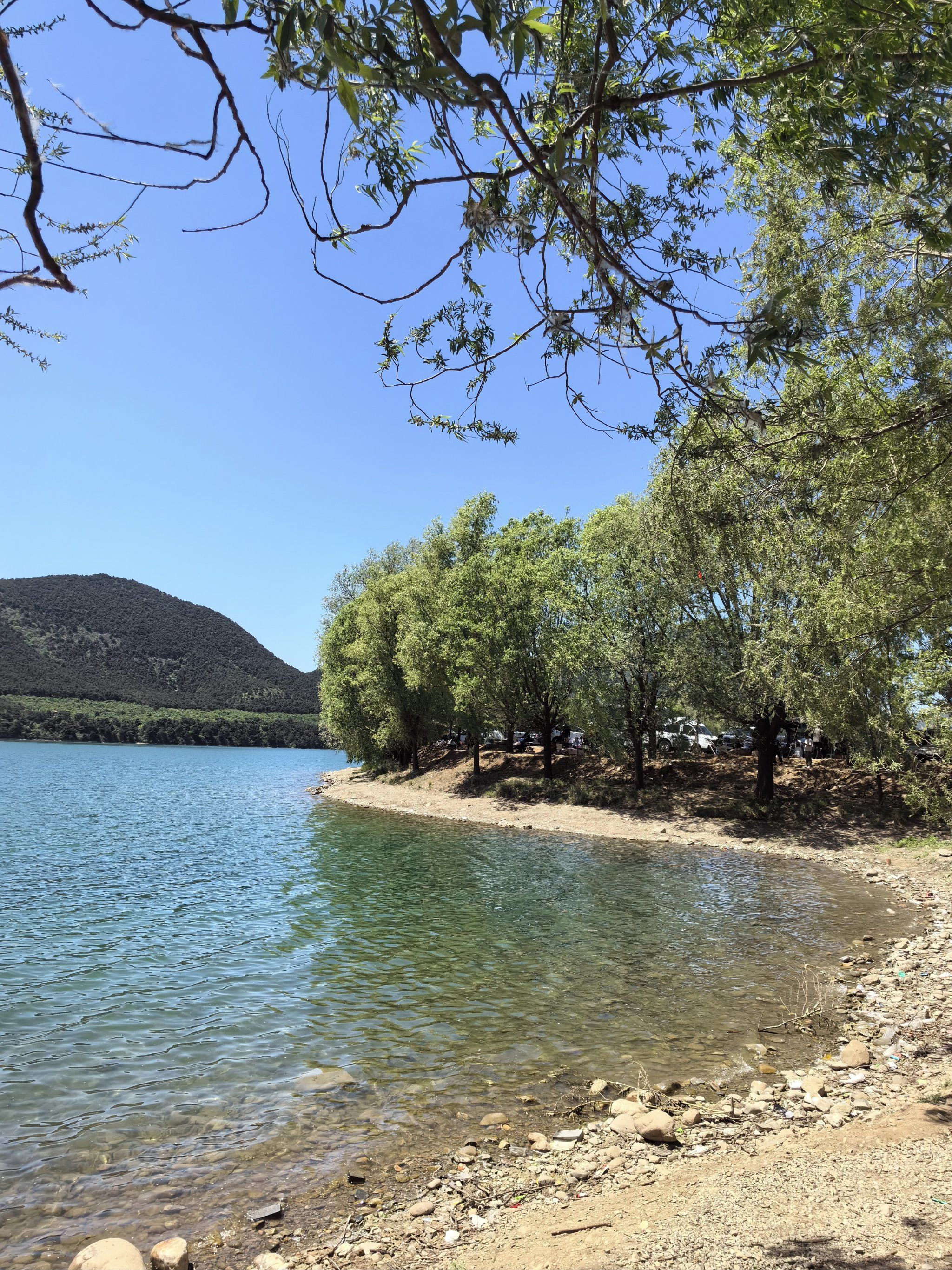 n
位置:在清东陵南边龙门口水库,直接导航龙门湖露营基地,跟着