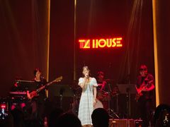 -TZ House音乐现场(来福士中心店)