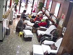 -郑远元专业修脚房(周庄中路店)