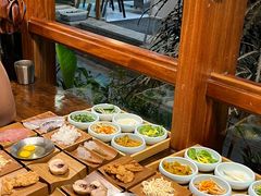 -银米·云南传统过桥米线(双廊黑金冠店)