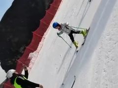 -荣盛康旅野三坡滑雪场