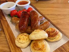 -城市大道红炉披萨烘焙坊