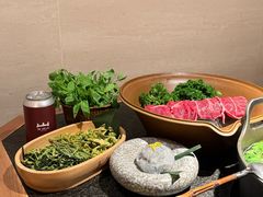 -三出山火锅(南京万象天地店)