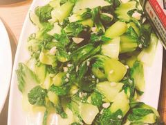 清炒小白菜-佳成川菜馆(融创观澜壹号店)