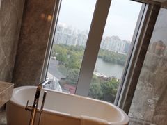-上海宝华万豪酒店