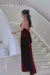 -艾米丽婚纱礼服