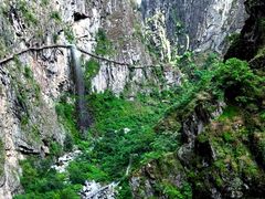 -苍山世界地质公园·石门关大峡谷