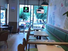 -德克士(中心医院店)