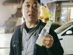 -东巴谷野生菌火锅餐厅