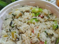 -蜜桃餐厅·伴山(湖滨商业街店)