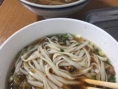 -矮子粉店1985·长沙米粉(湘春路店)